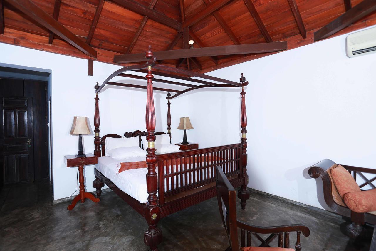 Villa Kusum ฮิกคาดูวา ภายนอก รูปภาพ