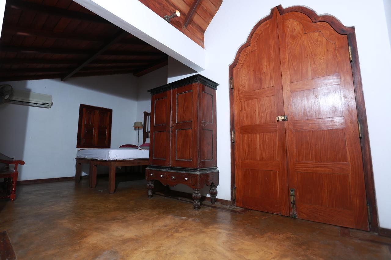 Villa Kusum ฮิกคาดูวา ภายนอก รูปภาพ