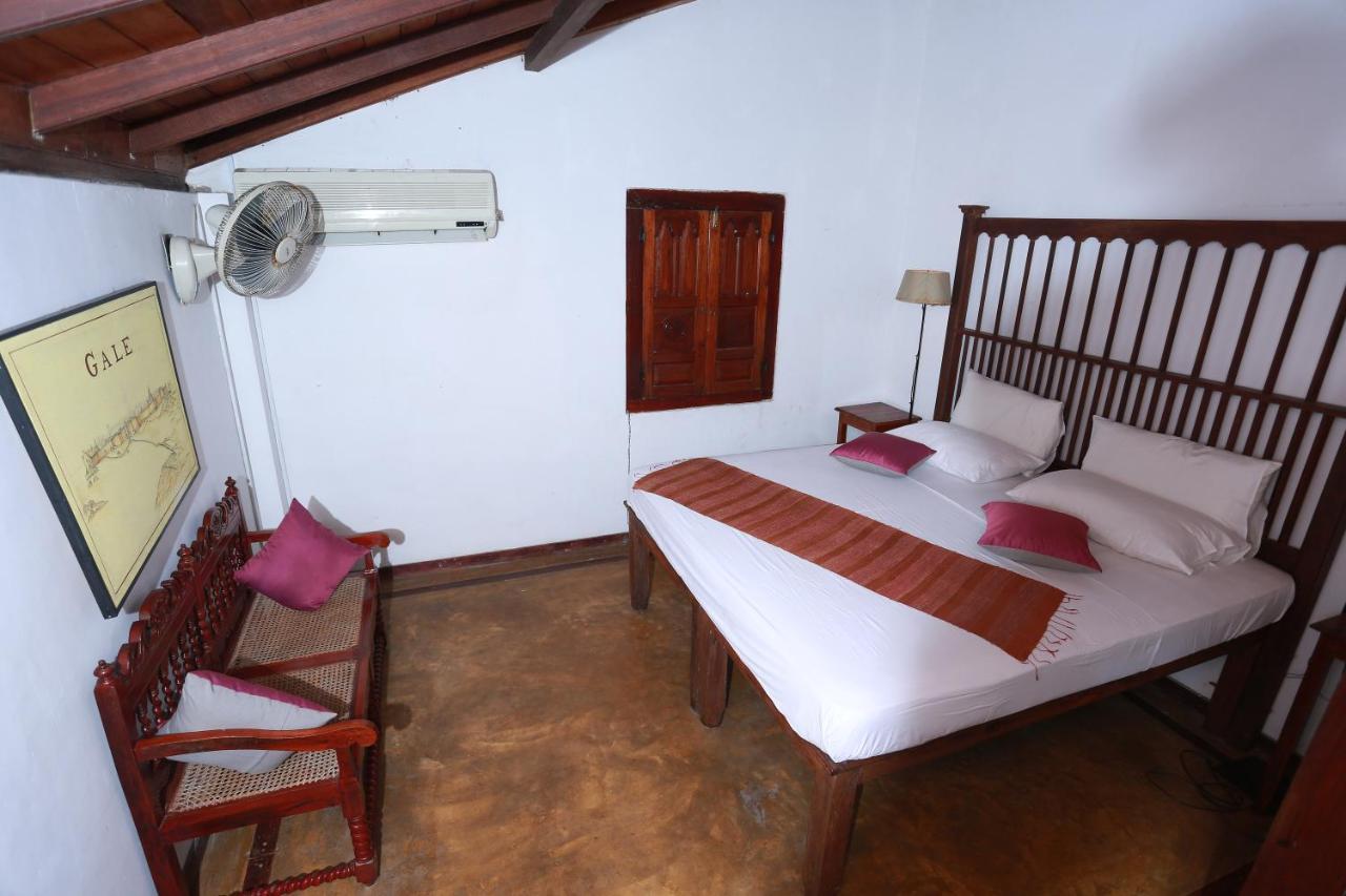 Villa Kusum ฮิกคาดูวา ภายนอก รูปภาพ