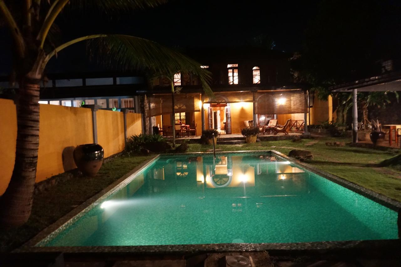 Villa Kusum ฮิกคาดูวา ภายนอก รูปภาพ